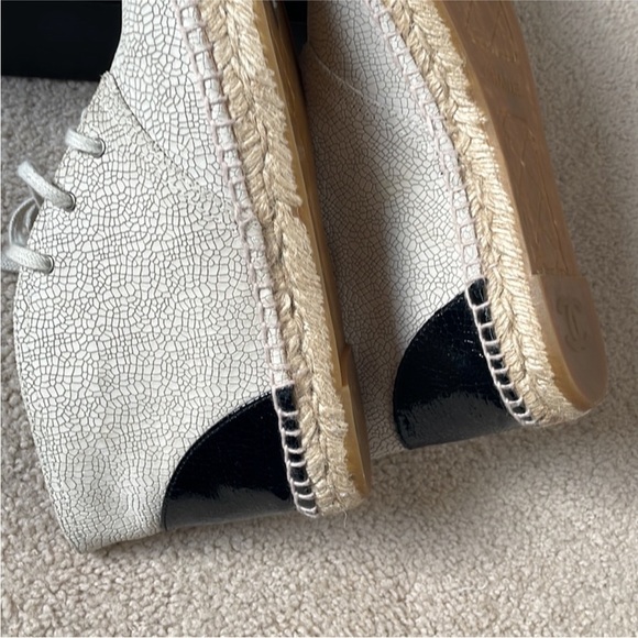 2015 CHANEL espadrille shoes - Karl Lagerfeld Cruise Collection - Picture 9 of 10